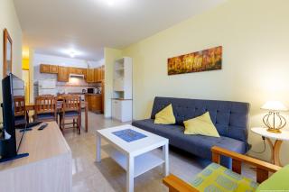 2B Apartamento Abrigos, Wifi y balcón - 4