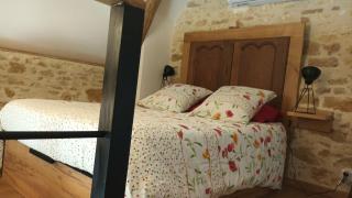 Gîte la Tanière classé 3 étoiles avec terrasse et piscine - La Bachellerie - 3