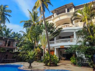 Olive Hotel Alidia Beach Resort by Embassy Group - Baga - 9