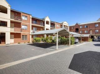 North Adelaide "The Grand" Apartments - Parking - 8