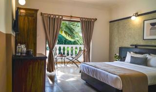 Olive Hotel Alidia Beach Resort by Embassy Group - Baga - 2