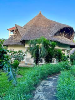 3 Bed Room private villa with pool - Diani Beach - 0