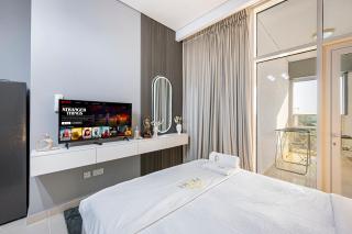 Luxury Studio Apartment In Silicon Oasis - Dubai - 6