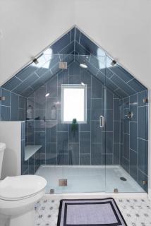 Mins to Downtown- Formula 1 - ACL - 3