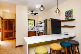 Beach-Walkable Poolside Condo - Playa Flamingo - 8
