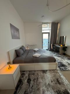 Cozy 1BR Pool-Gym, close to metro BrandNew! - Dubai - 4