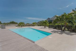 Sandy beach apartment, 2 bdr right on the beach! - Orient Bay - 8