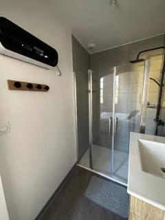 T3 spacieux plein centre, parking,clim, patio, jardin - Foix - 2