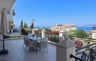Gorgeous Home In Neo Chorio With Wifi - Neo Chorio - 5