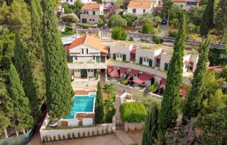 Pet Friendly Home In Supetar With House Sea View - Supetar - 9