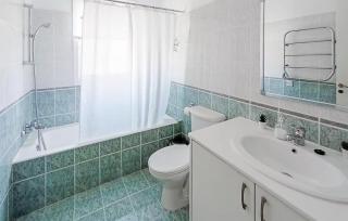 Gorgeous Home In Neo Chorio With Wifi - Neo Chorio - 4