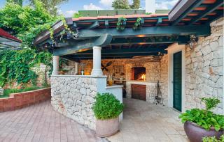 Pet Friendly Home In Supetar With House Sea View - Supetar - 3