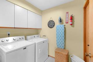 Golf Course View Condo Walk to Town & Pools - 2