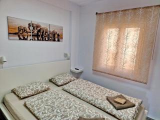 KuKu Apartment - Torre La Mata - 1
