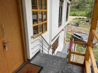 Zhugthri Khangzar - Paro - 6