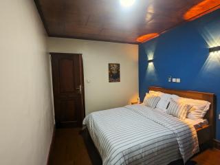 Chambre meublée extra confort à Yaoundé - Yaundé - 5