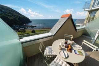 Ocean Reach, Stunning Sea View and Balcony, 2 BR, 2 BA, Parking - Lynmouth - 1