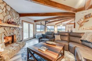 Near Lake Gaston Unique Home with Deck and Fire Pit! - 7