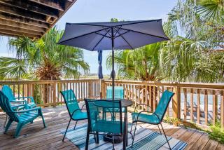 Upscale Waterfront- Private Patio Fish Pier - Padre Island - 9