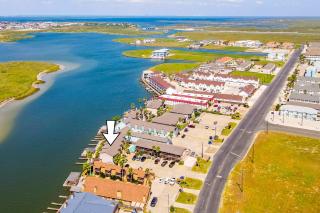Upscale Waterfront- Private Patio Fish Pier - Padre Island - 1