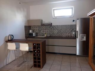 Luxury Studio Apartment with Sauna near the Beach - Štinjan - 4