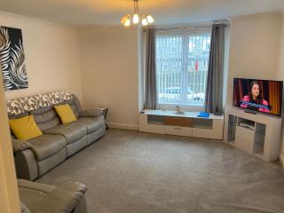City Centre Executive 2 Bed Apartment with WiFi & Parking - Aberdeen - 8