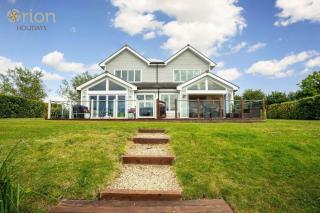 Summer Lake 32B, Meadowlark - South Cerney - 7