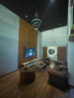 Exclusivo Apartaloft Privado frente Parque Lleras - Medellín - 3