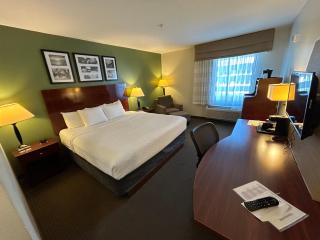 Sleep Inn & Suites - Manchester - 9