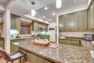 Scenic Getaway with Fire Pit and Grill in Columbia! - Columbia - 2