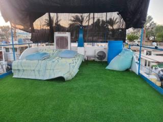 Grand SeaSuite סוויטת יאכטה דופלקס על המים - Eilat - 4
