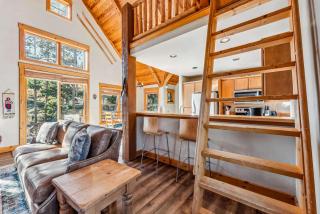 Bright Keystone Getaway w Loft Near Ski Lifts - 3