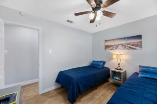 R & R's Reel Paradise 5 minutes to the harbour and 11 miles to the Beach! - 3