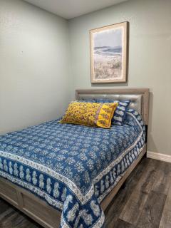 Sandy Shores Beach House in Treasure Island - 4