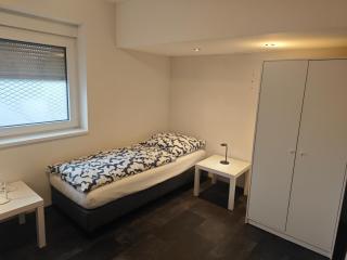 Work and Stay Selfkant Tüddern Nähe Geilenkirchen und Nähe Geleen Moderne Unterkunft für 8 Personen auf 180qm - Selfkant - 5