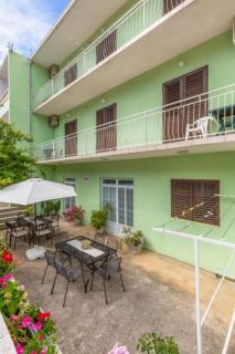 Apartments and Room Tattoo - Makarska (Macarsca) - 0