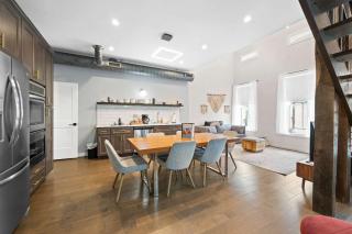 Naturally Opulent - for Luxury-Seeking Travelers - Covington - 7