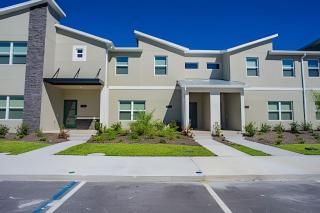 ST4261 - Luxury Townhouse w/Priv. Pool Near Disney - Kissimmee - 0