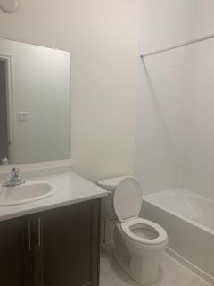 Single Room in North Oshawa - Oshawa - 1