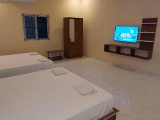Limra Farm House - Pollāchi - 6