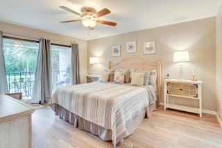 Pool and Beach Trolley Access PCB Resort Condo! - Panama City Beach - 1