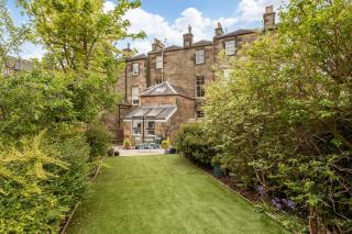 Stylish Murrayfield sanctuary - 8