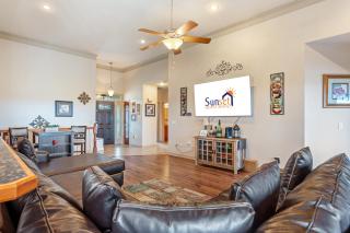 SB15-1-Wilderness Hideaway villa - Reeds Spring - 4