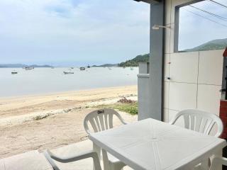 Pé na areia! Aconchegante casa frente Mar! CO02I - 7