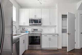 Luxury 1B1B Balcony Downtown 542Blvd - Atlanta - 9