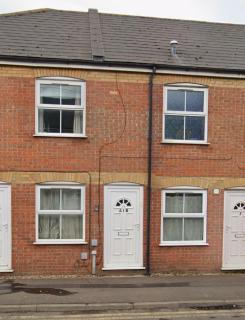 Walnut House - 1 Bedroom Apartment close to town by Shortstays4u - King's Lynn - 9