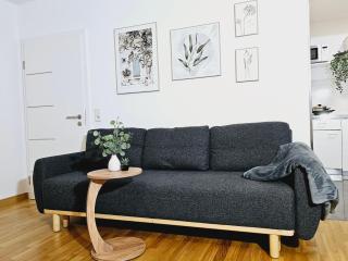 Cozy Terrace Studio near Düsseldorf Messe-Fair & Airport I 15 Min - Meerbusch - 7