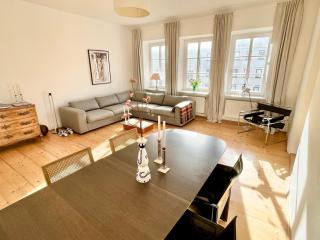 New furnished, exclusive large flat in City Center, 30min to Airport - Munich - 0