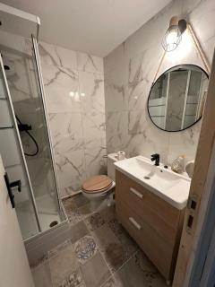 Superbe appartement “l’Eden”Clim, proche remparts - Avignon - 2