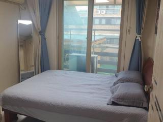 Convenient location 3-person room with living room and 2 bedrooms, 600 meters from Bogukmun Station, 5 stops to SNU Bundang Hospital, close to Korea University - Seul - 4